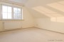 VERKAUFT! - 1 von 4 Zimmer im DG