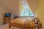 VERKAUFT! - Schlafzimmer - offene Fensterläden