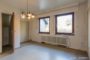 VERKAUFT! - Schlafzimmer ohne Balkon im OG mit Tür zum DG