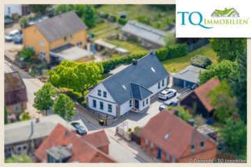 Viel Platz! *** Luxuriöses und geräumiges 6-Zimmer-Einfamilienhaus für die große Familie *** 29574 Ebstorf, Einfamilienhaus